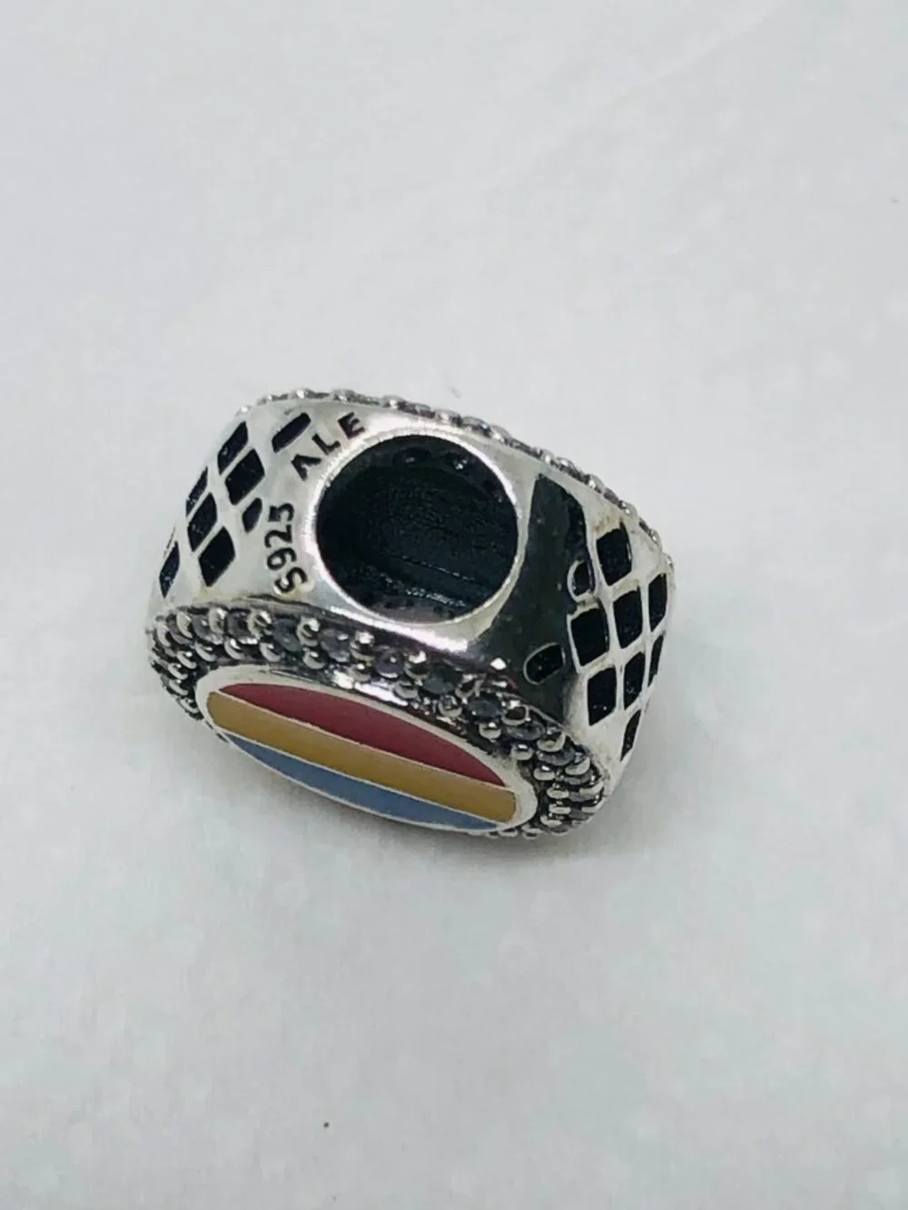 ✨ ✨Pandora Romania Exclusive Country Flag Colors Round Sparkling Charm